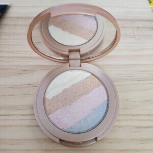 Tarte Spellbound Glow Rainbow Highlighter